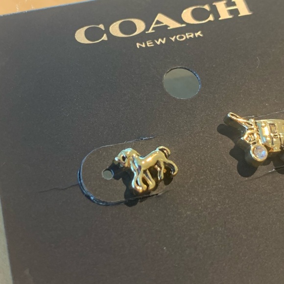 Coach Pave Horse And Carriage Stud Earrings - Gold Plated - NWT - Picture 4 of 6